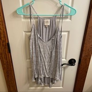 grey knox rose top